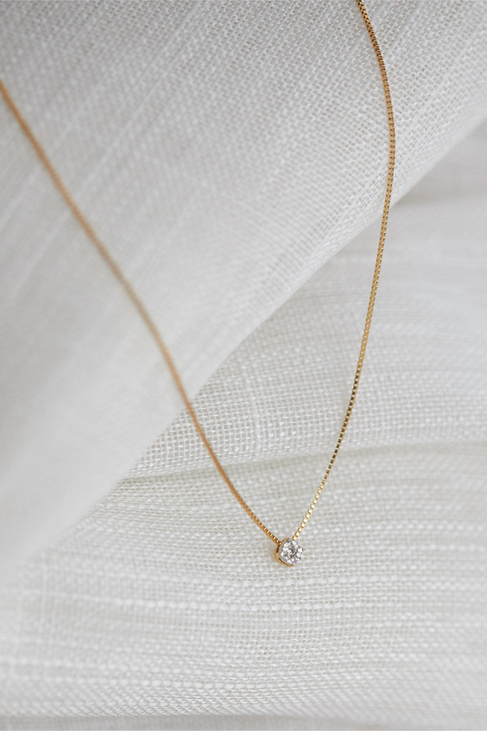 Gargantilha PONTO DE LUZ