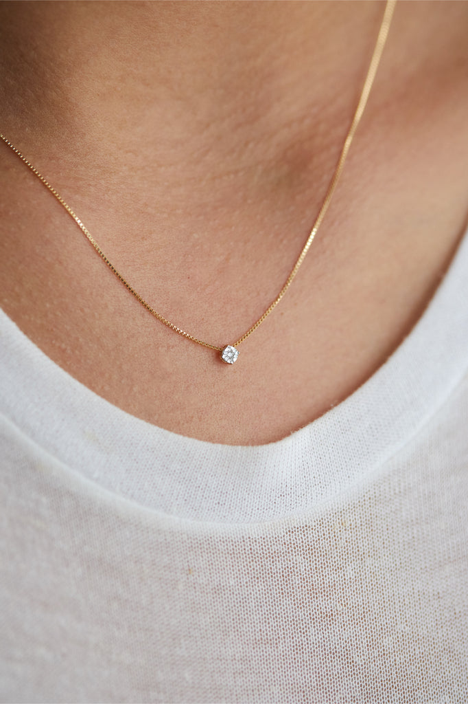 Gargantilha PONTO DE LUZ